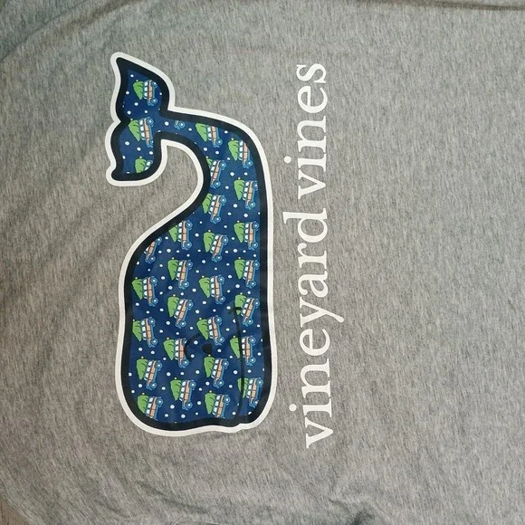 Vineyard Vines Grey Hooded Tshirt Long Sleeve Car Tree Camping Outdoor XS - Picture 7 of 8